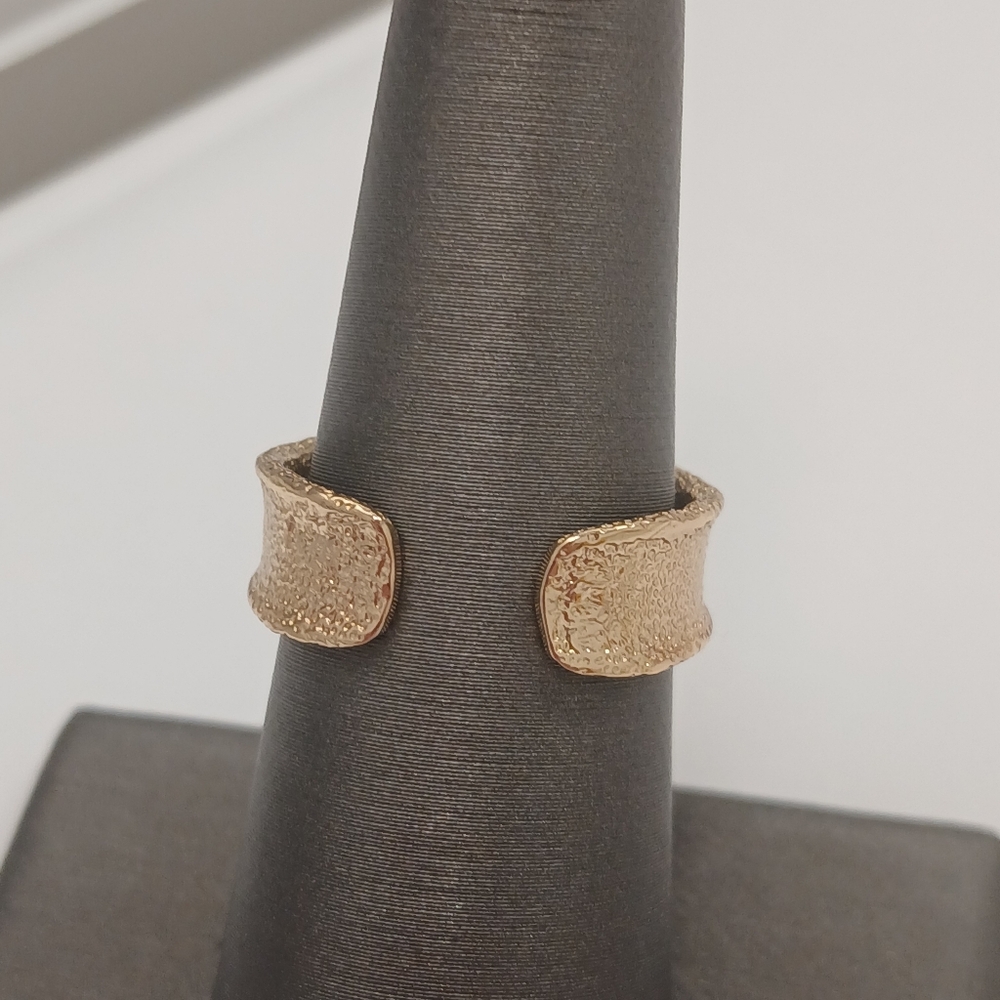 New 18k Goldplated Textured Adjustable Ring with Clear Stone Pretty Bird - Picture 4 of 5
